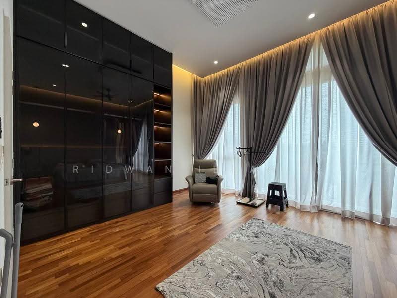 Bungalow House for Sale in Alam Sari (Bangi) - Ridwan Ibrahim - Master Bedroom - PropertyGuru.com.my