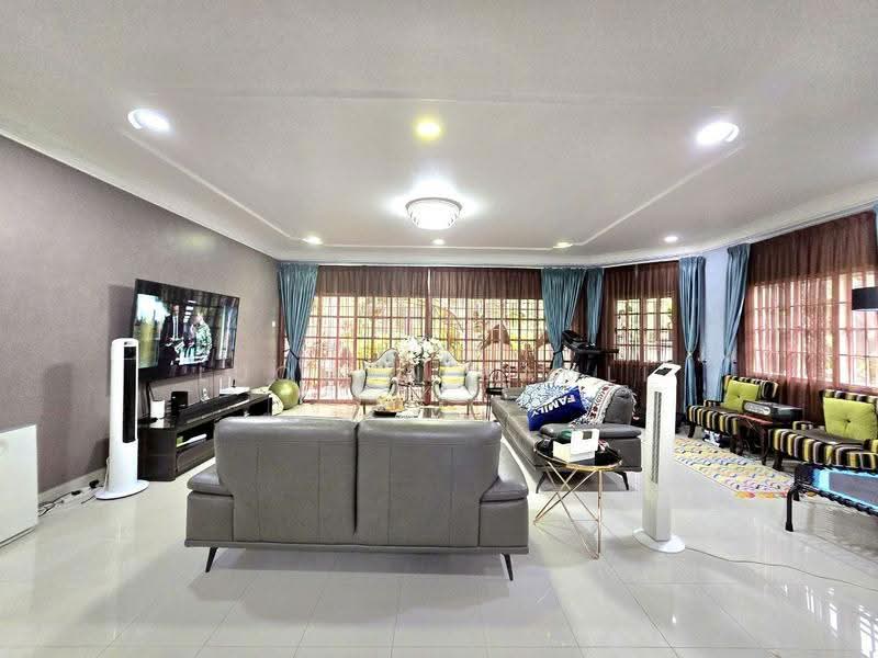 Rumah Banglo untuk Dijual di Ampang Jaya (Ampang) - Luqman Ramli - Living Room - PropertyGuru.com.my