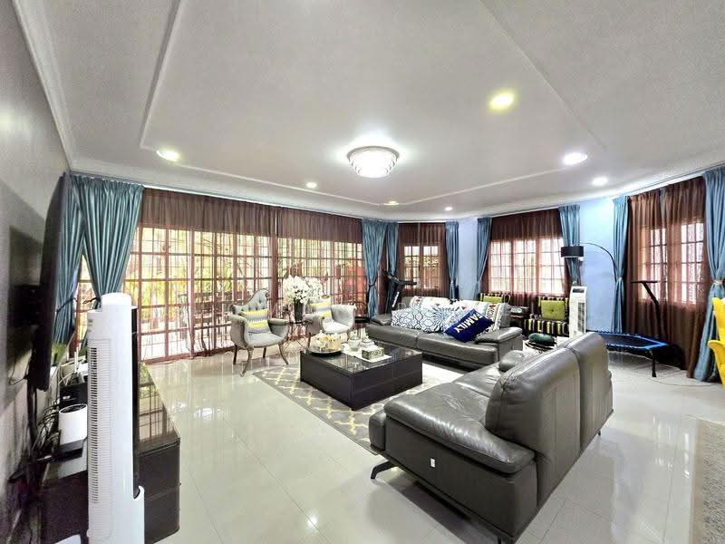 Rumah Banglo untuk Dijual di Ampang Jaya (Ampang) - Luqman Ramli - Living Room - PropertyGuru.com.my