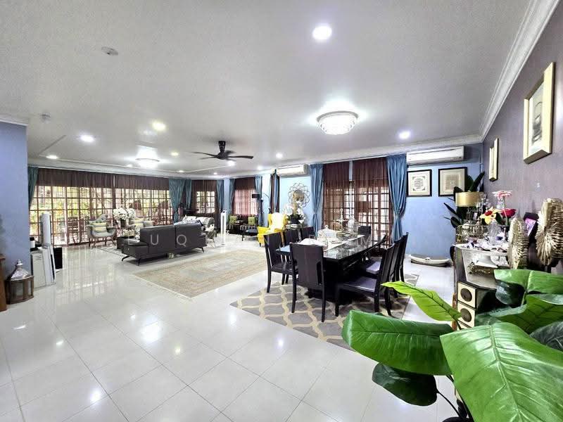 Rumah Banglo untuk Dijual di Ampang Jaya (Ampang) - Luqman Ramli - Living Room - PropertyGuru.com.my