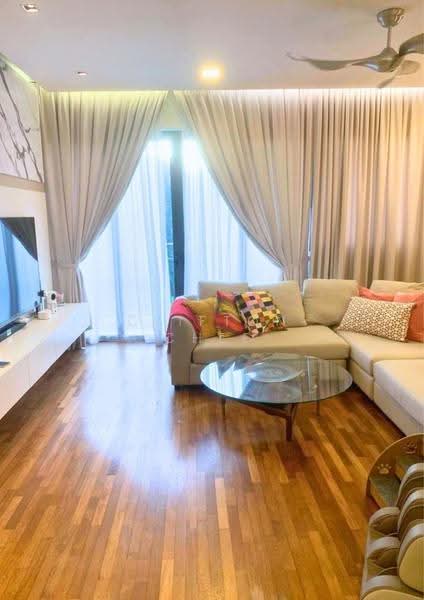Kediaman Servis untuk Dijual di The Tamarind - Clifton Chee - Living Room - PropertyGuru.com.my