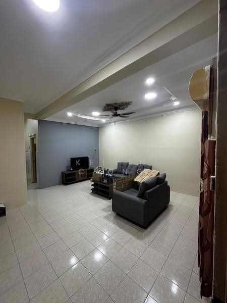 Rumah Teres 2-Tingkat untuk Disewa di Bercham (Ipoh) - Kelvin Chong - Living Room - PropertyGuru.com.my