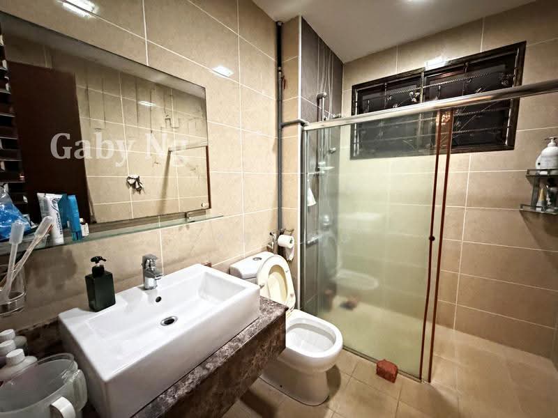 Rumah Berkembar untuk Dijual di Taming Mutiara (Bandar Sungai Long) - Gaby Ng - Bathroom - PropertyGuru.com.my