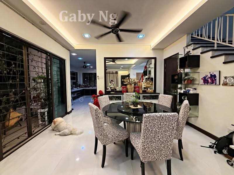 Rumah Berkembar untuk Dijual di Taming Mutiara (Bandar Sungai Long) - Gaby Ng - Dining Room - PropertyGuru.com.my