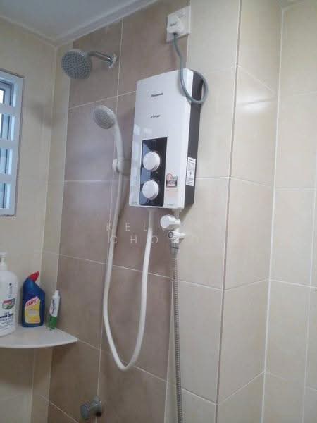 Kondominium untuk Disewa di Casa Idaman 2 - Kelvin Chong - Bathroom - PropertyGuru.com.my