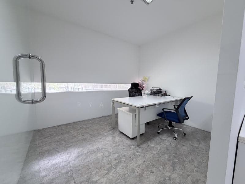 Office for Sale in Petaling Jaya (Selangor) - Ryan Swe - Study - PropertyGuru.com.my