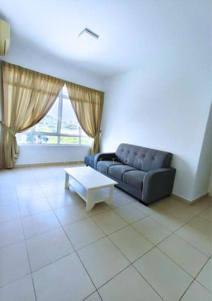 Kondominium untuk Disewa di Arena Residence - Clifton Chee - Living Room - PropertyGuru.com.my
