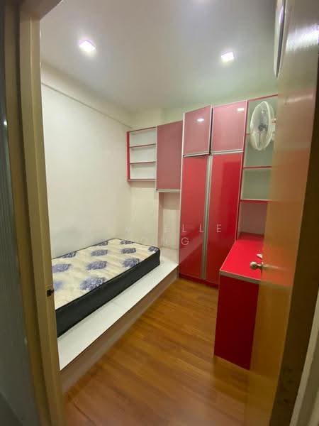 Kediaman Servis untuk Dijual di Impian Meridian - Ysabelle Yong - Bedroom - PropertyGuru.com.my