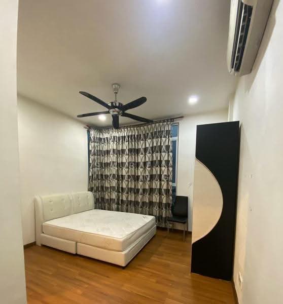 Kediaman Servis untuk Dijual di Impian Meridian - Ysabelle Yong - Bedroom - PropertyGuru.com.my