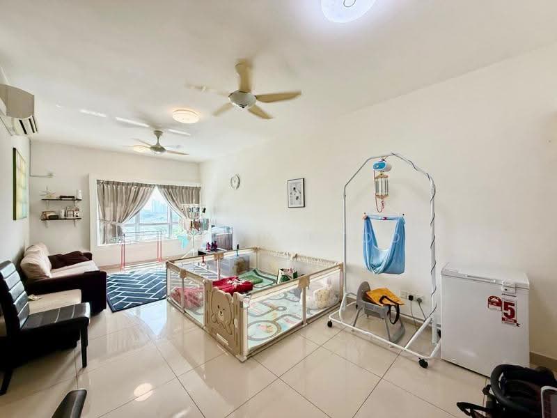 Pangsapuri untuk Dijual di Idaman Residence - Zephyr Khoo - Living Room - PropertyGuru.com.my