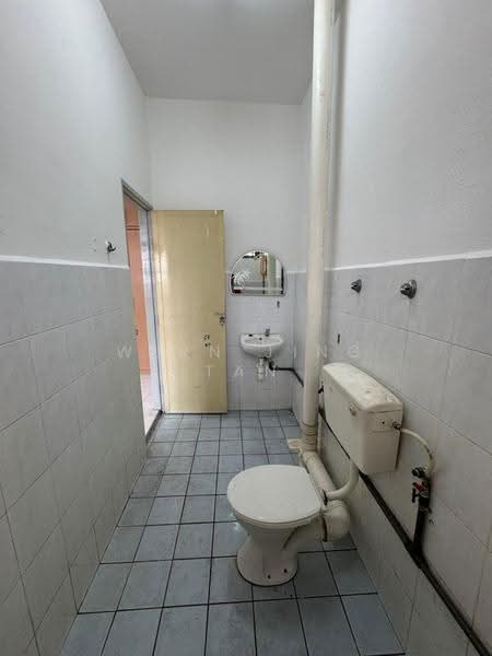 2-storey Terraced House for Sale in Bandar Tasek Mutiara (Simpang Ampat) - Wern Jing Tan - Bathroom - PropertyGuru.com.my