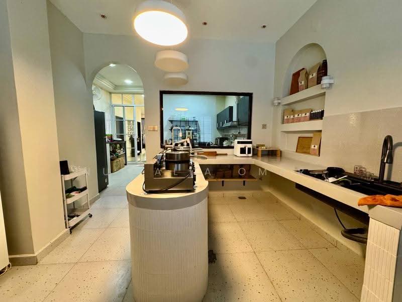 Rumah Berkembar untuk Dijual di D'Kayangan (Shah Alam) - Nur Alia Omar - Kitchen - PropertyGuru.com.my