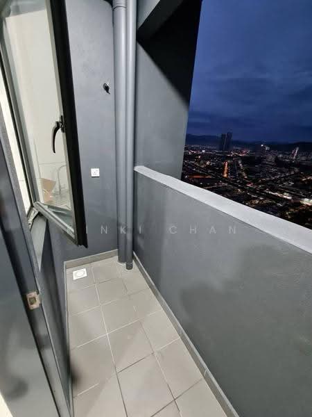 Kondominium untuk Disewa di The Holmes 2 - KINKI CHAN - Balcony - PropertyGuru.com.my