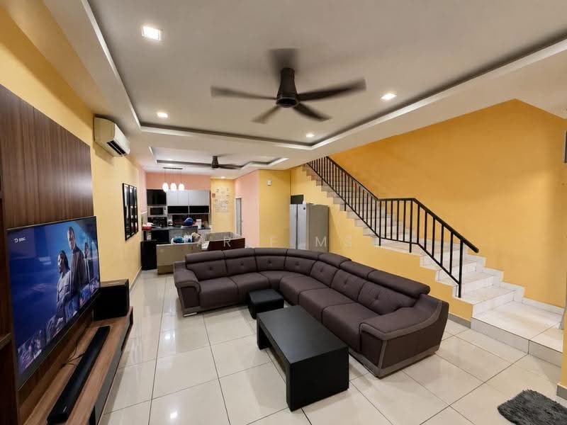 Rumah Teres 2-Tingkat untuk Dijual di Johor Bahru (Johor) - Arif MS - Living Room - PropertyGuru.com.my