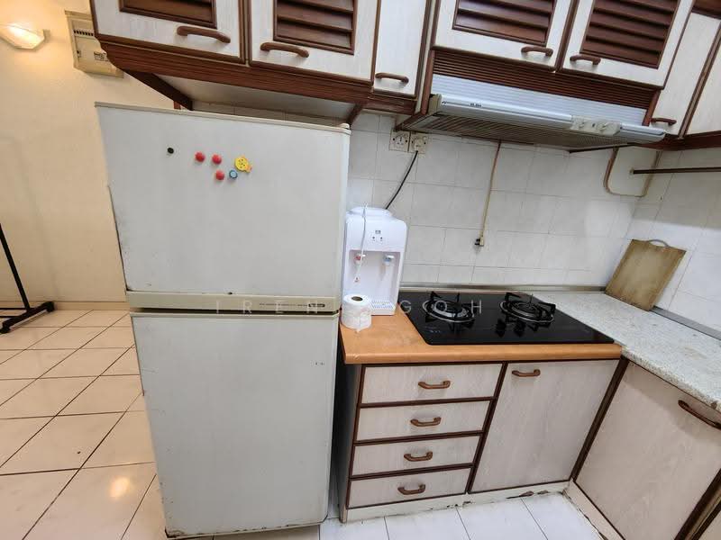 Kondominium untuk Dijual di Sunny Ville Condominium - Irene Goh - Kitchen - PropertyGuru.com.my