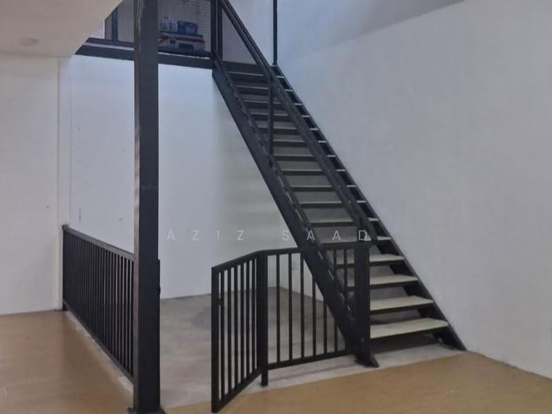Shop for Rent in Saujana Utama (Puncak Alam) - Aziz Saad - Interior - PropertyGuru.com.my