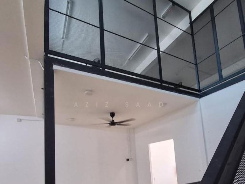 Shop for Rent in Saujana Utama (Puncak Alam) - Aziz Saad - Interior - PropertyGuru.com.my
