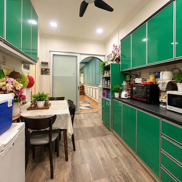 1-storey Terraced House for Sale in Taman Skudai Indah (Skudai) - Arif MS - Kitchen - PropertyGuru.com.my