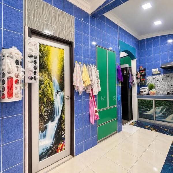 1-storey Terraced House for Sale in Taman Skudai Indah (Skudai) - Arif MS - Kitchen - PropertyGuru.com.my