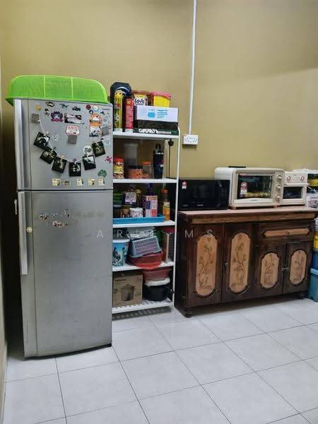 Rumah Teres 1-Tingkat untuk Dijual di Bandar Putra Kulai (Kulai) - Arif MS - Kitchen - PropertyGuru.com.my