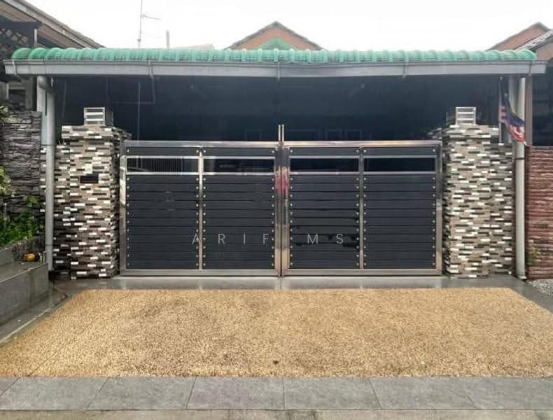 Rumah Teres 1-Tingkat untuk Dijual di Bandar Putra Kulai (Kulai) - Arif MS - Exterior - PropertyGuru.com.my
