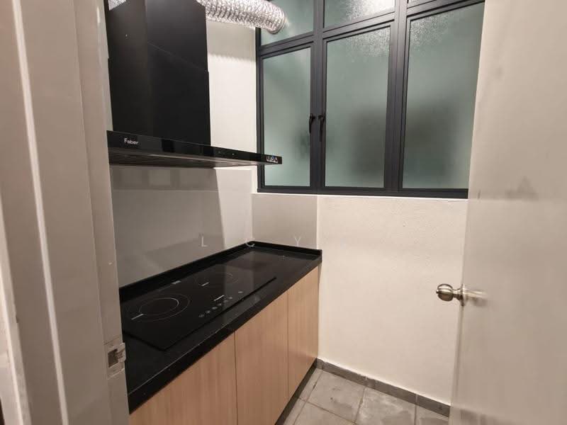 Service Residence for Rent at Serviced Residence @ The Louvre @ Country Heights - Lic Yip - PropertyGuru.com.my