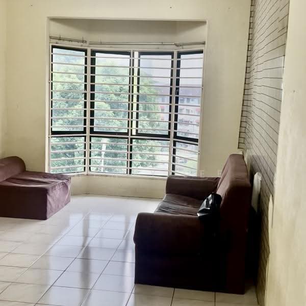 Pangsapuri untuk Disewa di Zapin Apartment - Benny Lee - Living Room - PropertyGuru.com.my