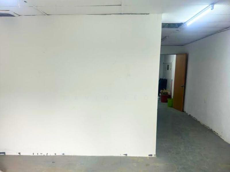 Shop for Rent in Taman Belibis (Simpang Ampat) - David Teoh - reno unit with partition room - PropertyGuru.com.my