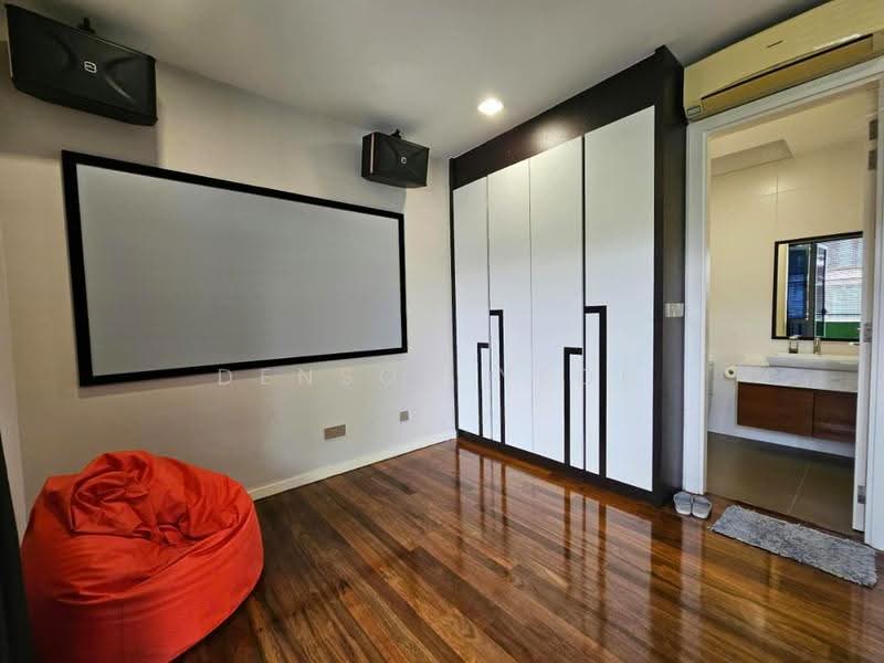 Semi-Detached House for Sale in Taman Seri Bukit Segambut (Batu) - Denson Yeoh - Bedroom - PropertyGuru.com.my
