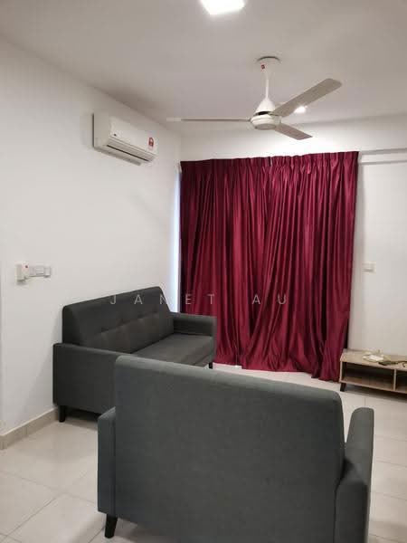 Kediaman Servis untuk Disewa di Tiara Imperio Residence - Janet Au - Living Room - PropertyGuru.com.my
