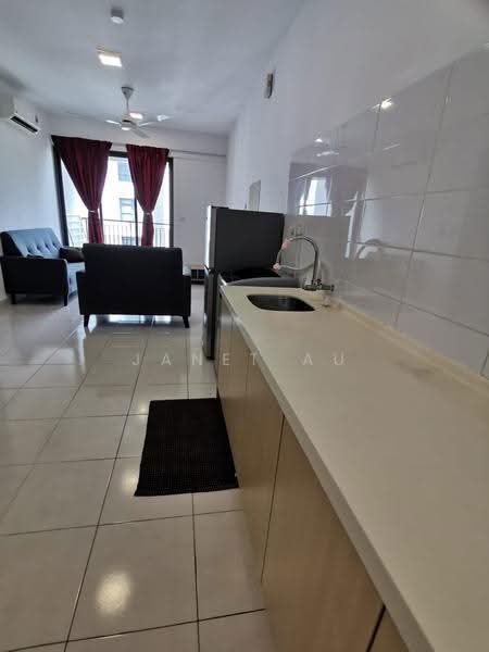 Kediaman Servis untuk Disewa di Tiara Imperio Residence - Janet Au - Living Room - PropertyGuru.com.my