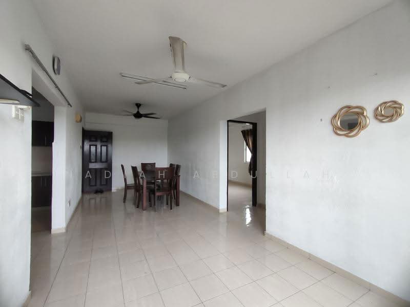 Apartment for Sale at Laguna Biru - Nadiah Abdullah - Living Room - PropertyGuru.com.my