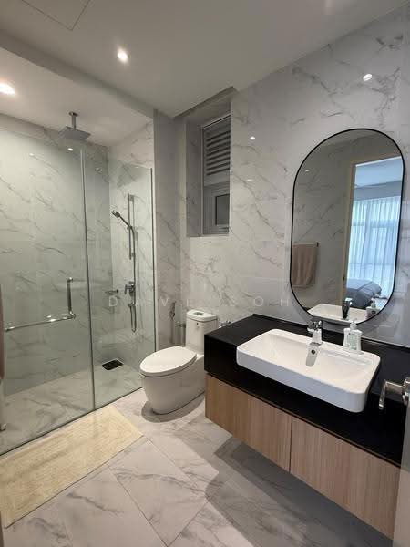 Service Residence for Sale at Met 1 Residences - Dave Soh - Bathroom - PropertyGuru.com.my