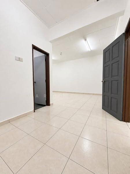 2-storey Terraced House for Sale in Taman Tampoi Indah (Tampoi) - Marcus Tey - Interior - PropertyGuru.com.my