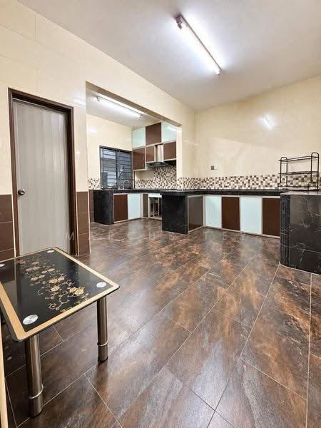 2-storey Terraced House for Sale in Taman Tampoi Indah (Tampoi) - Marcus Tey - Kitchen - PropertyGuru.com.my
