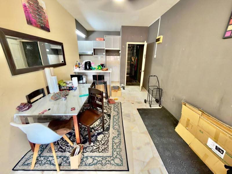 Kondominium untuk Dijual di Desaminium Flora - Muhammad Muadz - Dining Room - PropertyGuru.com.my