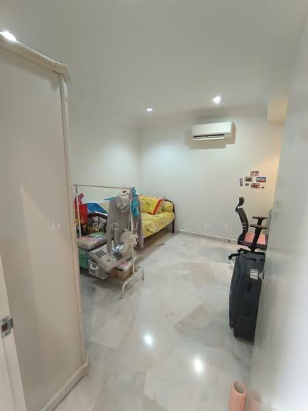 Kondominium untuk Dijual di La Villas Condominium - Marcus Chye - Bedroom - PropertyGuru.com.my