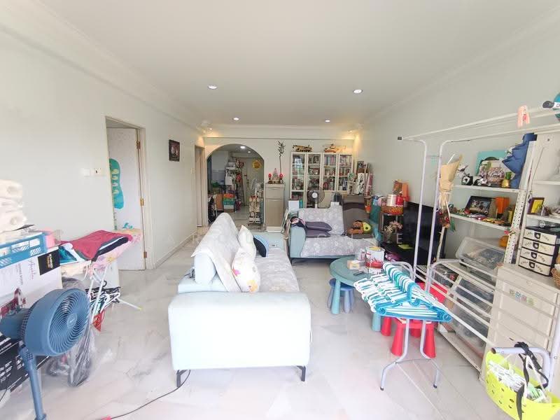 Kondominium untuk Dijual di La Villas Condominium - Marcus Chye - Living Room - PropertyGuru.com.my