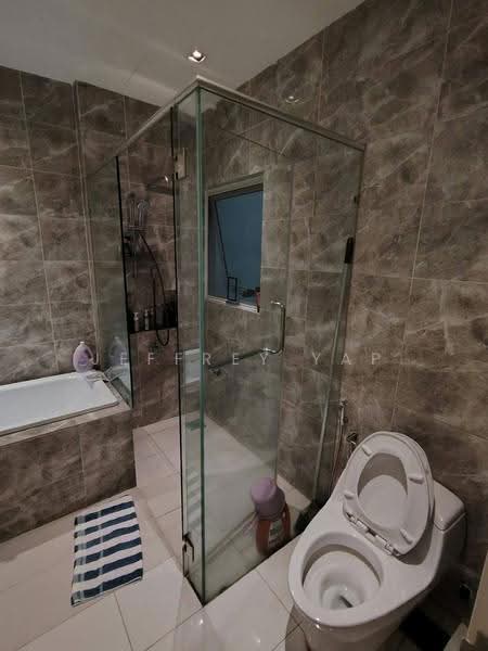 Condominium for Sale at Seri Puteri Hills Town Villa & Condominium - Jeffrey Yap - Bathroom - PropertyGuru.com.my