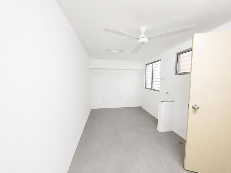 Semi-Detached House for Sale in Bandar Putra Permai (Seri Kembangan) - Sky Lim - Interior - PropertyGuru.com.my