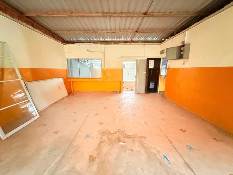 Warehouse for Rent in Taman Perindustrian JB Perdana (Johor Bahru) - Ronald Lim - Interior - PropertyGuru.com.my