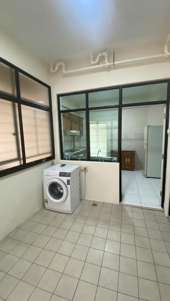 Kondominium untuk Disewa di Sri Pangkor Condominium - Irene Goh - Kitchen - PropertyGuru.com.my