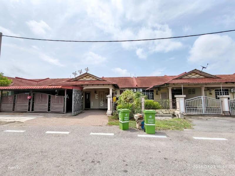 1-storey Terraced House for Sale in Jerantut (Pahang) - Fazielawatie Ishak - Exterior - PropertyGuru.com.my