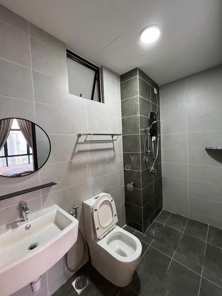 Kediaman Servis untuk Disewa di Twin Tower Residence - Kaitlyn Teng - Bathroom - PropertyGuru.com.my