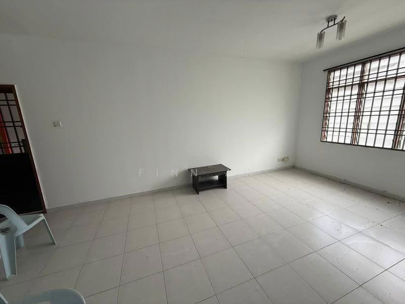 Flat for Sale at Taman Sri Pulai Perdana - Finn Aw - Living Room - PropertyGuru.com.my