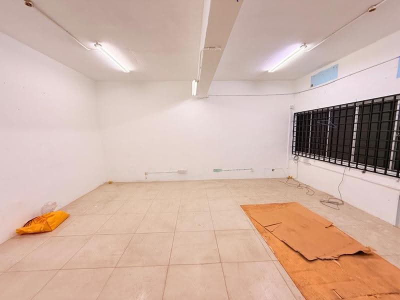 Warehouse for Rent in Taman Tan Sri Yaacob (Johor Bahru) - Ronald Lim - Interior - PropertyGuru.com.my