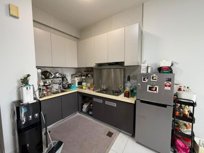 Condominium for Sale at Bay Point @ Country Garden Danga Bay - Steven Ooi - Kitchen - PropertyGuru.com.my