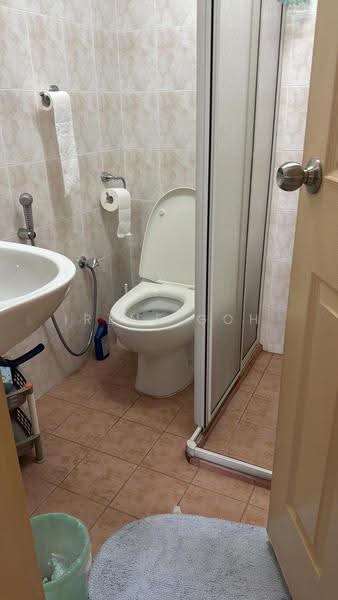 Condominium for Sale at 1 Persiaran Gurney - Irene Goh - Bathroom - PropertyGuru.com.my