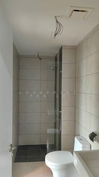 Kediaman Servis untuk Dijual di Plaza @ Kelana Jaya - Josephine Pea LS - Bathroom - PropertyGuru.com.my