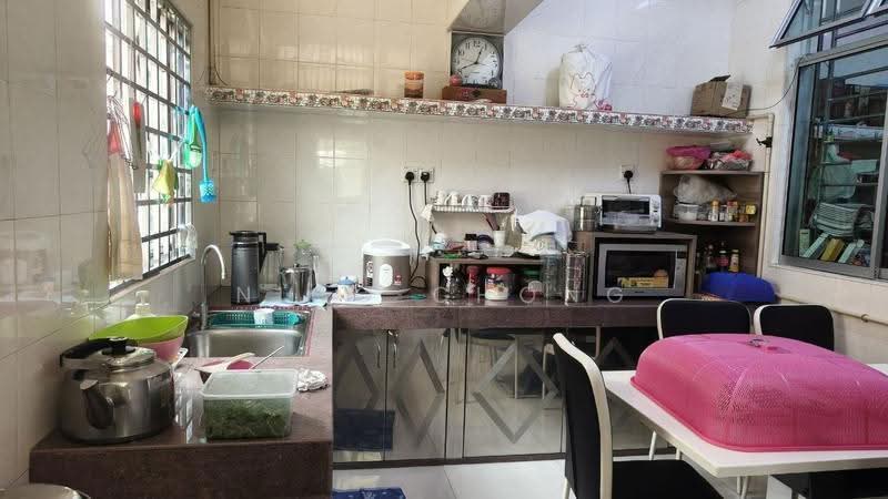 2-storey Terraced House for Sale in Taman Daya (Johor Bahru) - Nico Chong - Kitchen - PropertyGuru.com.my